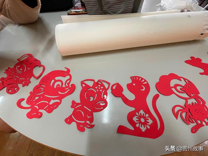 網絡中國節·多彩貴州風 數字橋梁連通中葡，文化韻味“出?！逼咸蜒辣妒茏放? />
</a>
<span><a href=